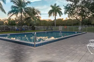 120 Sparrow Dr, Royal Palm Beach, FL 33411 - Photo 15