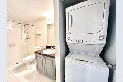 120 Sparrow Drive #Apt 302, Royal Palm Beach, FL 33411 - Photo 11