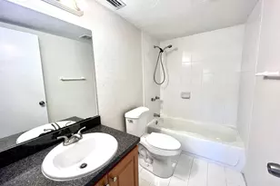 120 Sparrow Dr, Royal Palm Beach, FL 33411 - Photo 9
