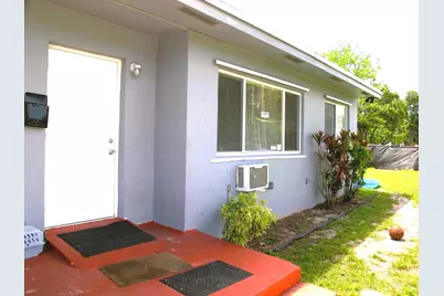 340 NW 6th Street #2, Pompano Beach, FL 33060 - Photo 3