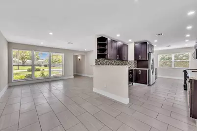 611 N Highland Drive, Hollywood, FL 33021 - Photo 9