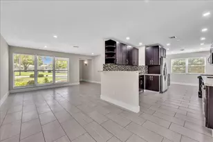 611 N Highland Dr, Hollywood, FL 33021 - Photo 9