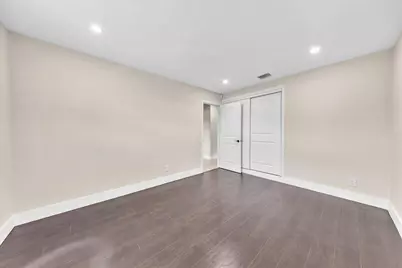 611 N Highland Drive, Hollywood, FL 33021 - Photo 23