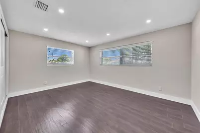 611 N Highland Drive, Hollywood, FL 33021 - Photo 29