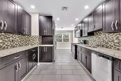 611 N Highland Drive, Hollywood, FL 33021 - Photo 11