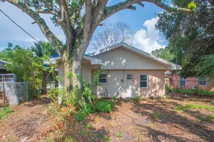 4721 28th Ct, Vero Beach, FL 32967 - Photo 1