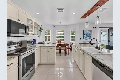 101 Gables Boulevard, Weston, FL 33326 - Photo 9