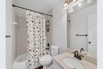 101 Gables Boulevard, Weston, FL 33326 - Photo 17