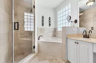101 Gables Blvd, Weston, FL 33326 - Photo 13