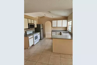 570 Ontario Street NW, Palm Bay, FL 32907 - Photo 17