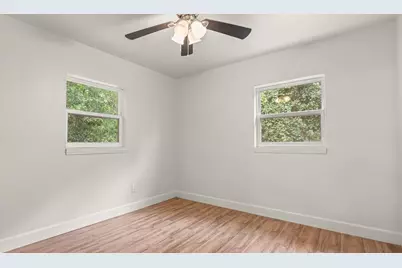 1015 SE 10th Terrace, Gainesville, FL 32601 - Photo 13