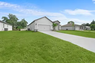 1079 SW Placetas Ave, Port Saint Lucie, FL 34953 - Photo 1