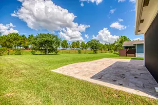 889 Wandering Willow Wy, Loxahatchee, FL 33470 - Photo 45