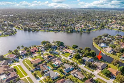 12775 Guilford Circle, Wellington, FL 33414 - Photo 3
