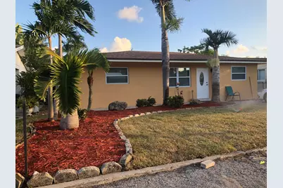 616 W Broward Street, Lantana, FL 33462 - Photo 1