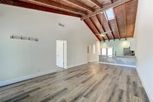 321 Jackson St, Hollywood, FL 33019 - Photo 15