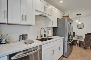 2866 NE 30th St, Fort Lauderdale, FL 33306 - Photo 17