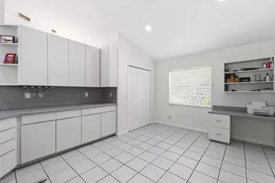 620 39th Court SW, Vero Beach, FL 32968 - Photo 13
