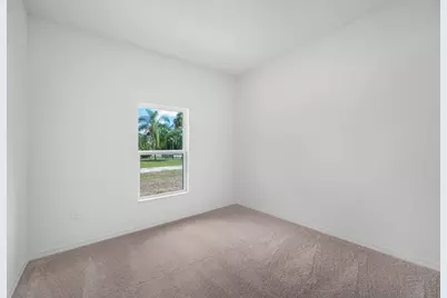 5201 NW North Macedo Boulevard, Port Saint Lucie, FL 34983 - Photo 13