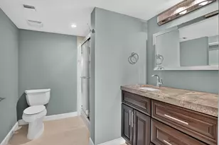 6061 Balboa Cir, Boca Raton, FL 33433 - Photo 17