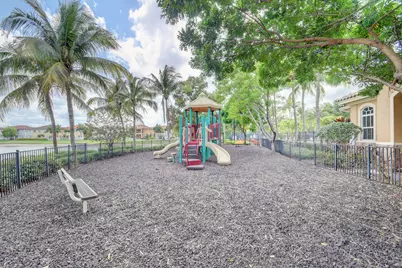241 Gazetta Way, West Palm Beach, FL 33413 - Photo 55