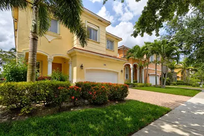 241 Gazetta Way, West Palm Beach, FL 33413 - Photo 3