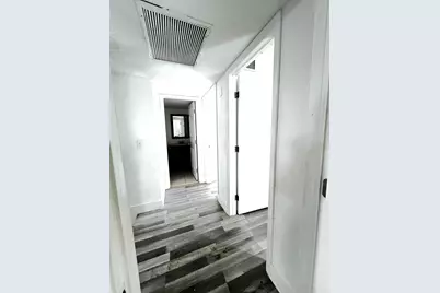 295 Woodland Road, Palm Springs, FL 33461 - Photo 13