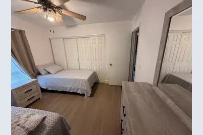 1530 Royal Forest Court, Palm Springs, FL 33406 - Photo 29