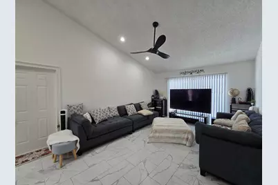 1530 Royal Forest Court, Palm Springs, FL 33406 - Photo 41