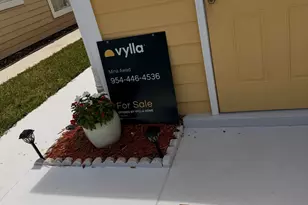 1530 Royal Forest Ct, West Palm Beach, FL 33406 - Photo 5