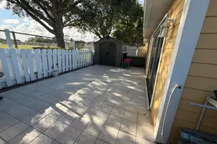 1530 Royal Forest Ct, West Palm Beach, FL 33406 - Photo 7