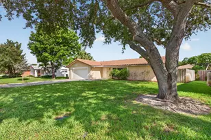 11241 NW 42nd St, Coral Springs, FL 33065 - Photo 3