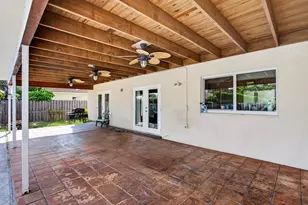 11241 NW 42nd St, Coral Springs, FL 33065 - Photo 37