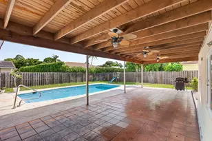 11241 NW 42nd St, Coral Springs, FL 33065 - Photo 33
