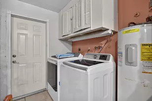 11241 NW 42nd St, Coral Springs, FL 33065 - Photo 39