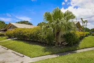 5729 Golden Eagle Cir, Palm Beach Gardens, FL 33418 - Photo 31