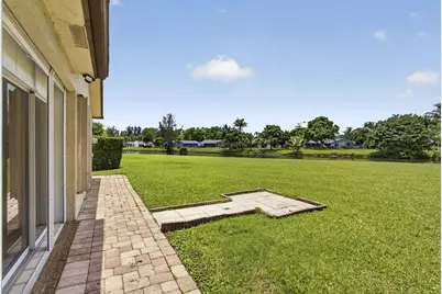 148 Village Walk Drive #24, Royal Palm Beach, FL 33411 - Photo 27