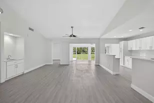 148 Village Walk Dr, Royal Palm Beach, FL 33411 - Photo 5