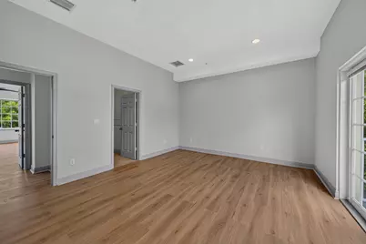 2700 NE 8th Avenue, Wilton Manors, FL 33334 - Photo 19
