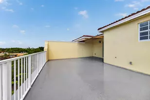 2700 NE 8th Ave, Wilton Manors, FL 33334 - Photo 29