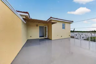 2700 NE 8th Ave, Wilton Manors, FL 33334 - Photo 33