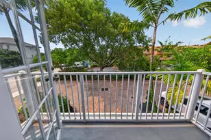 2700 NE 8th Ave, Wilton Manors, FL 33334 - Photo 7