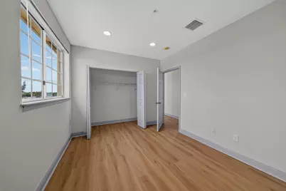 2700 NE 8th Avenue, Wilton Manors, FL 33334 - Photo 23