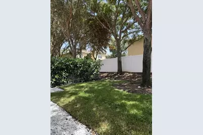7662 Spatterdock Drive, Boynton Beach, FL 33437 - Photo 5