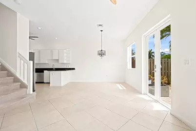 1224 NE 18th Avenue #1, Fort Lauderdale, FL 33304 - Photo 5