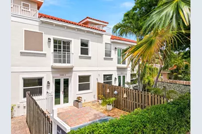 1224 NE 18th Avenue #1, Fort Lauderdale, FL 33304 - Photo 1