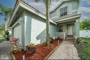 5144 Aurora Lake Cir, Greenacres, FL 33463 - Photo 3