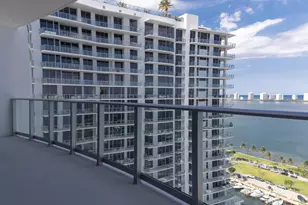 220 Lake Shore Dr, Lake Park, FL 33403 - Photo 9