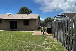 8511 NW 8th St, Pembroke Pines, FL 33024 - Photo 29