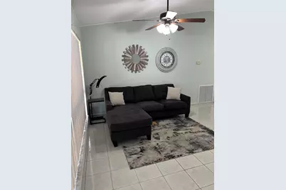 8511 NW 8th Street, Pembroke Pines, FL 33024 - Photo 5